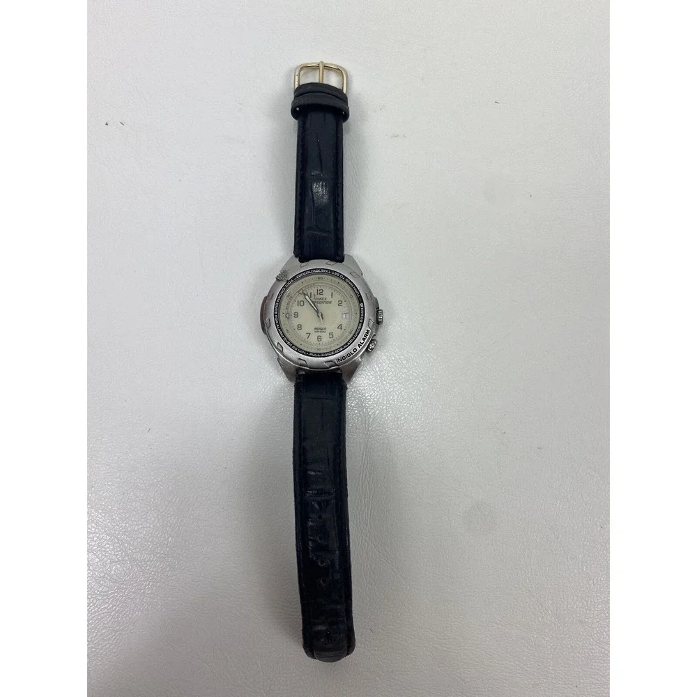 Timex Expedition Indiglo Alarm Black Leather Strap Analog Watch Date‎ Shenmue